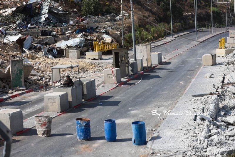 סגירה מתמשכת של הכניסות לעיר חברון והרס גדול באזור פרש אל-הווא בעקבות דחפור והריסת מתקנים על ידי כוחות ישראל.