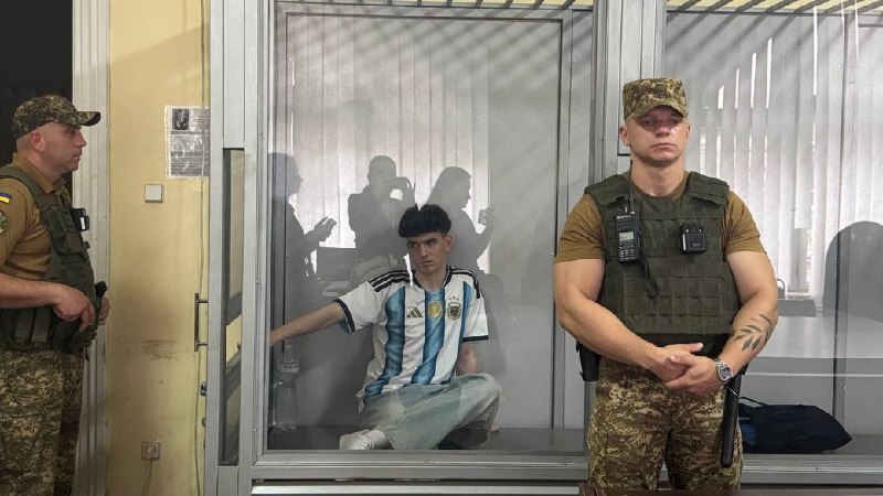 Підозрюваному в убивстві Ірини Фаріон В'ячеславу Зінченку продовжили арешт на 60 діб без застави
