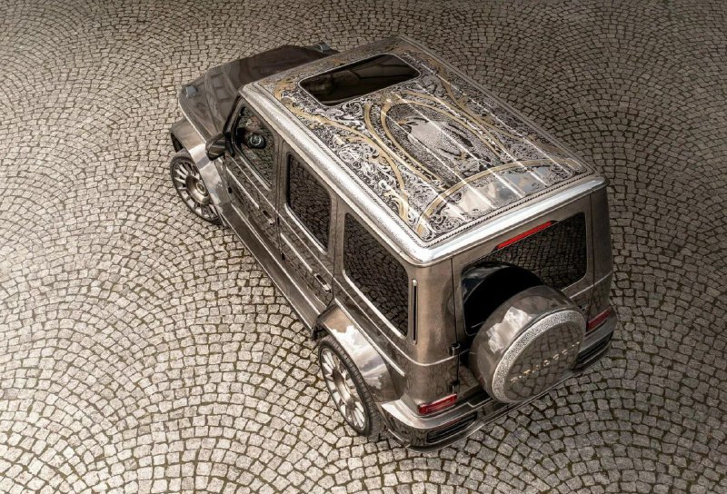 Показано три уникальных Mercedes-Benz G-класса 9