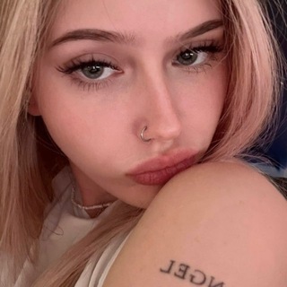 Telegram profile photo for почему лоли плачет