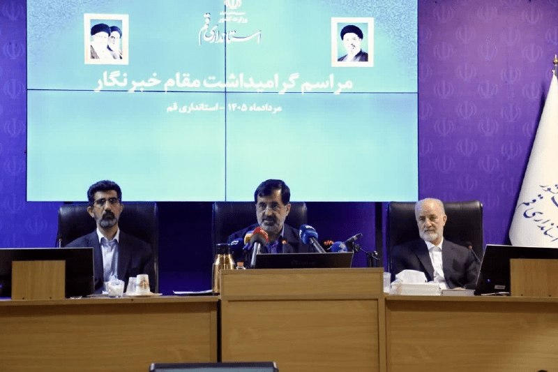 اخبار قم: ۸۶ پروژه با ۲۳ همت اعتبار در هفته دولت به بهره‌برداری می‌رسد🔹استاندار قم با تشریح برنامه‌های استان برای هفته دولت از بهر