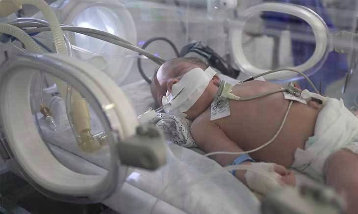 مرکز اطلاع‌رسانی فلسطین: 🔴وزارت بهداشت غزه: توقف ایستگاه‌های اکسیژن جان ده‌ها بیمار و کودک را تهدید می‌کندوزارت بهداشت غزه هشدار داد تشدید بحران 