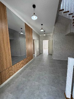 Бектемир • 4 сотих • яшаш 200 м² • 5 хона • 4 санузел • эгасидан