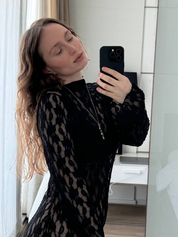 Естественные локоныЕсли быть натуральной, то с лучшим несмываемым уходом и мягкой фиксациейЕстественные локоныЕсли быть натуральной, то с лучшим несмываемым уходом и мягкой фиксацией