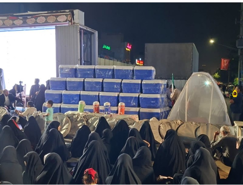تحولات منطقه: 🚨درتجمعات چهارراه برق مشهد اعلام کردند رزمنده های جنوب کلمن نیاز دارنمردم منطقه هزینه ۱۱٠ کلمن بزرگ و ۱۱٠ فلاکس آب کوچکت