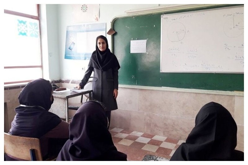 ایسنا ✔: ۵۰ هزار داوطلب دانشجومعلم در فرایند ارزیابی شایستگی قرار می‌گیرند🔹سرپرست دانشگاه فرهنگیان با اعلام پذیرش حدود ۲۵ هزار دا