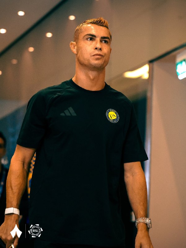 ورزش سه varzesh3: 🇸🇦🇸🇦 ترکیب الاتحاد و النصر 🇸🇦 هفته 5 ⏰ ساعت 21:30 🆔 @varzesh3_site🇸🇦 رونالدو به ورزشگاه رسید🆔 @varzesh3_site
