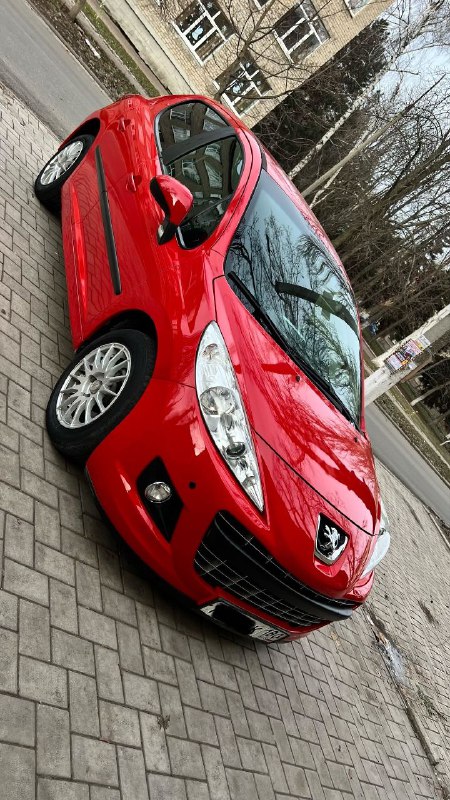 Здравствуйте! продаю peugeot 207 2010г состояние очень хорошее, за машиной ухаживала и бережно отнош... - фотография