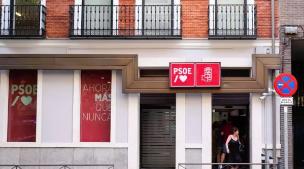 Imagen del mensaje de eldiario.es
               ✔
