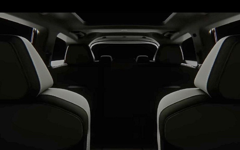 Mahindra готовит семиместный электрокроссовер 3