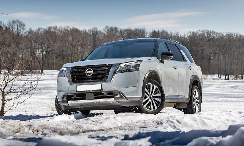 Nissan Pathfinder 5