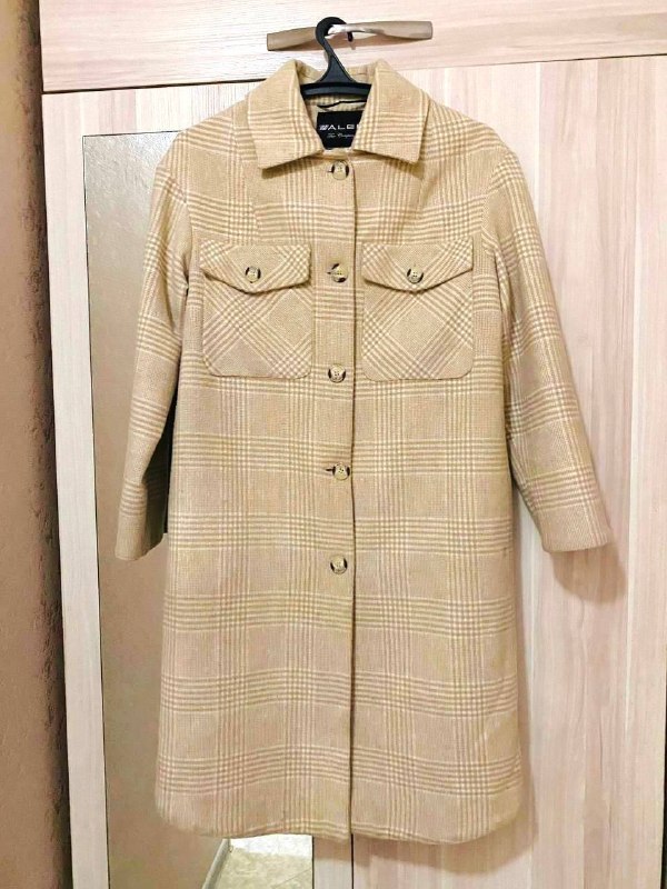 Женское пальто итальянского фасона Alef. 30% шерсть, в отличном состоянии. Размер указан 44, но по ф — фото 1