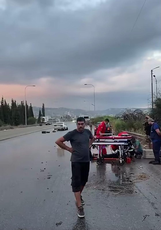 גשם בצפון לבנון גרם למגלשות ותאונות דרכים
