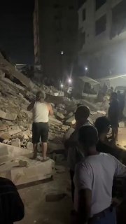 בניין קרס כתוצאה מנזק מפשיטות כיבוש באזור האוניברסיטאות בעיר עזה.