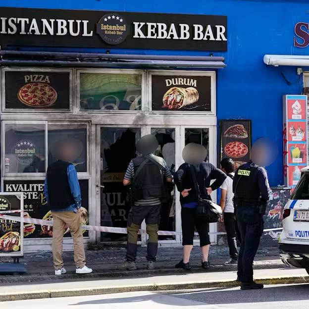 ایرانیان دانمارک: کبابفروشی «استانبول کباب» در کپنهاگ هدف انفجار قرار گرفتکبابفروشی «Istanbul Kebab» در خیابان Tagensvej در منطقه نوربرو