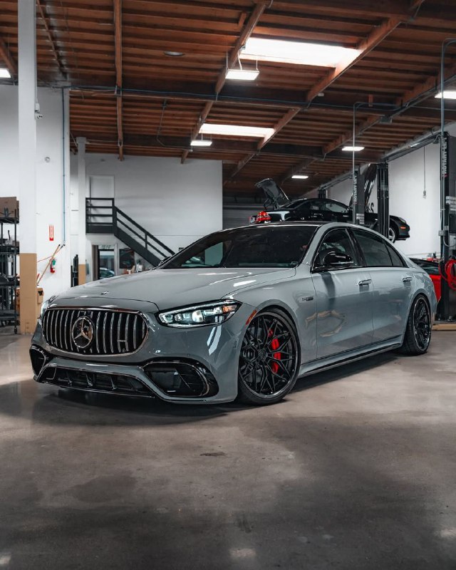 Mercedes 7