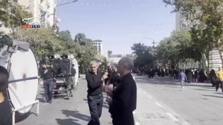🎦 תנועת קבוצות אבלים לעבר המקדש הקדוש של רזאווי