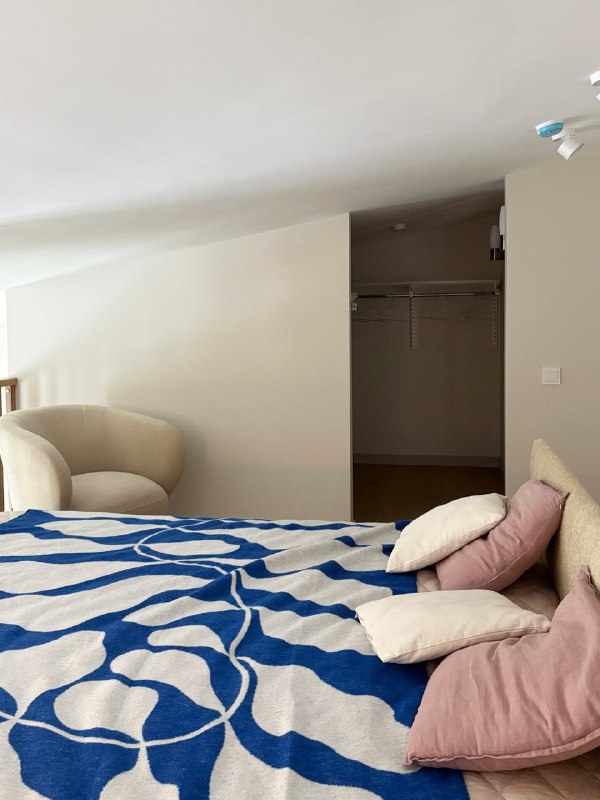 Уютный интерьер квартиры. Основу составляют светлые оттенки белый, кремовый, бежевый, пастельные тона. Они отражают больше света и визуально расшир... - изображение 9 - уютный, интерьер, квартиры