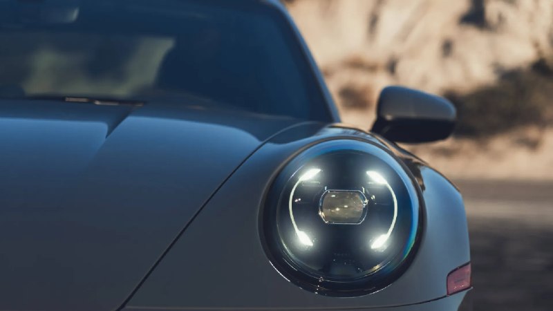 Пять лет — и всего 4-20% убытка? Вот что делает Porsche 911 бессмертным в плане