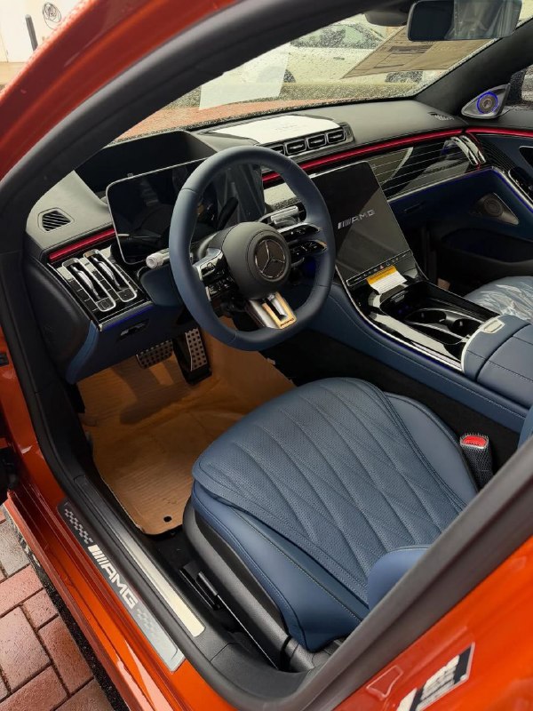 1 of 1 Mercedes Benz S63 E AMG 805 HP V8 BITURBO 0-100 km/h 3.3 sec 5