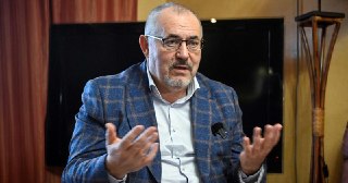 Политика Бориса Надеждина оштрафовали на десять тысяч рублей за интервью «Медузе», объявленной в России нежелательной организацией, передает «Медиазона» из суда в Москве.В июле Надеждина внесли в реестр иноагентов, позднее его оштрафовали по делу о демонст