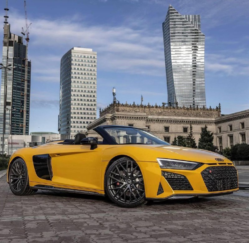 2021 Audi R8 V10 Spyder RWD 3