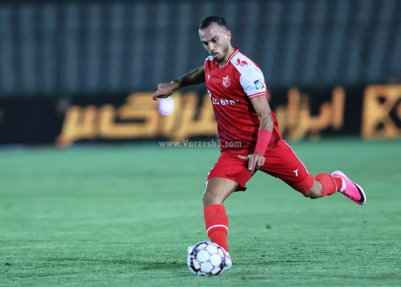 Varzesh90: ⚽ #ورزش90🔴 تارتار مجبور به تغییر شد؛/ بدشانسی جلالی و پرسپولیس در 2 دقیقه!🗞 مدافع چپ پرسپولیس در اواسط نیمه نخست مجبو