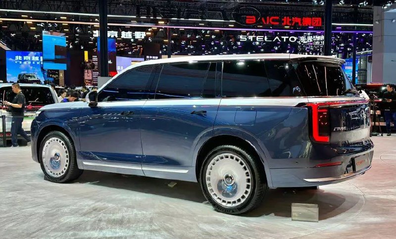 GAC представил роскошный кроссовер Trumpchi S9