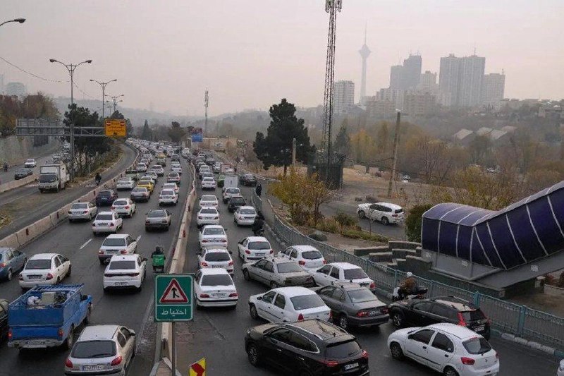 متخصصین‌ بهداشت‌ ایران: ⭕️ هوای تهران در مرز آلودگی🔹بر اساس اعلام شرکت کنترل کیفیت هوای تهران، شاخص کیفیت هوای پایتخت امروز با رسیدن به عدد ۱۰۰ 