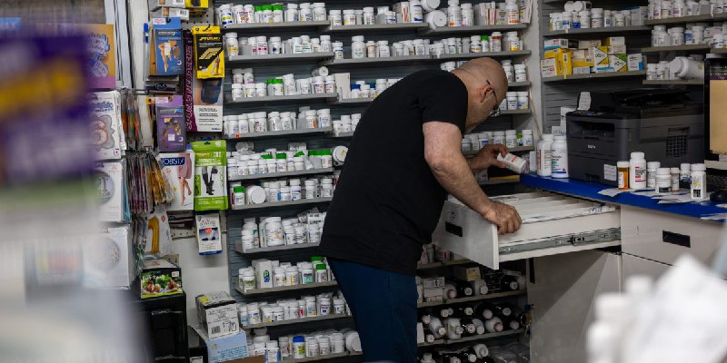 Tariffs threaten a pharmaceuticals shortage, as 95% of ibuprofen comes from China