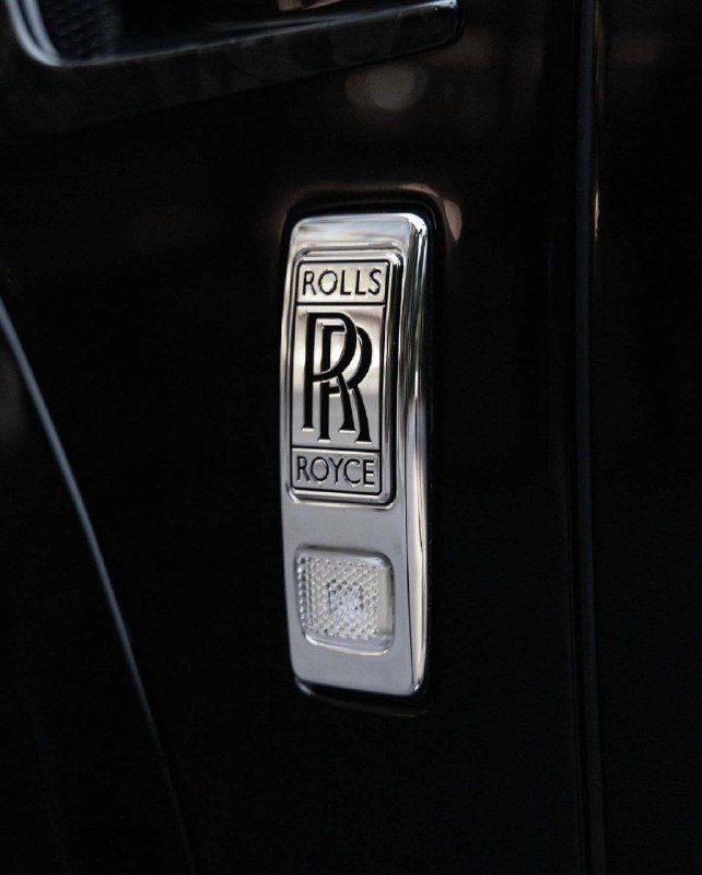 1/1 Chromeharts Mansory Rolls Royce Cullinan 6