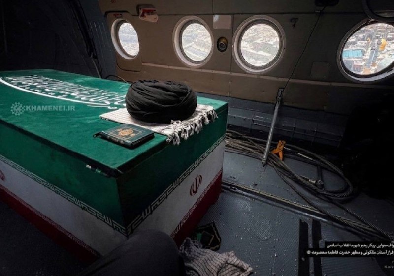 — 🇮🇷/🇮🇶 חדש: גופתו הטהורה של האימאם המעונה, האייתוללה חמינאי, בדרך לעיראק במטוס