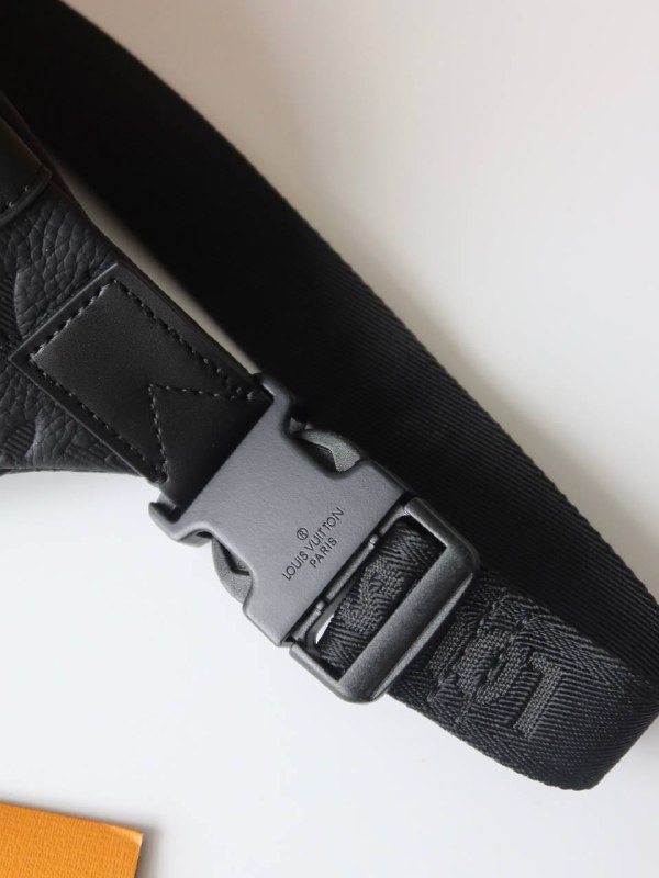 Louis Vuitton Бананка Louis Vuitton Discovery Bumbag PM Premium 1:1, фото 4