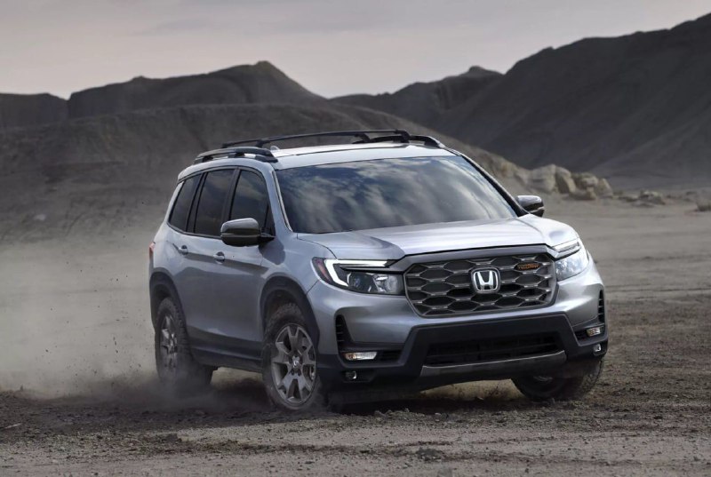 Honda представила обновленный кроссовер Passport 2