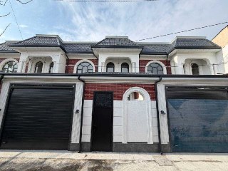 3-этажный дом 260 м² — Саломатина, Яккасарай