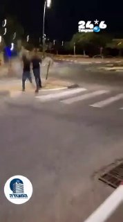🇮🇱 מטורפים. מפגיני שמאל מתפרצים לעבר רכבו של השר יריב לוין באמצע הכביש בסמוך לביתו במודיעין. המצודה.