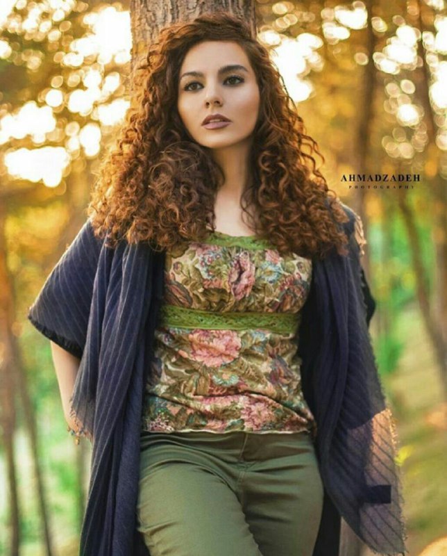 ♡عـشـ ᬸ💞ـق ابــ ᬸᮀ💞ـدی: مست یک دلبر شدمدیوانه گشتم عاقبتگرد شمعش سوختمپروانه گشتم عاقبترفتم از دستش بگیرمتا گرفتم پر کشیدآشنا گفتم شومبیگانه گشت