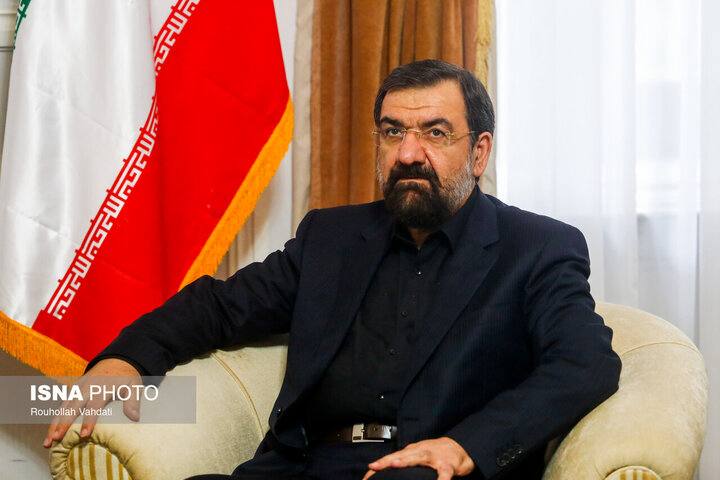 ایسنا ✔: رضایی: آمریکا باید اقدامات عملی درباره اجرای شروط تفاهمنامه انجام دهددبیر شورای عالی امنیت ملی در دیدار با فرمانده ارتش