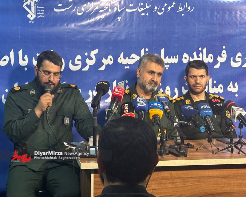 کانال رسمی دیارمیرزا: 🔴فرمانده سپاه ناحیه مرکزی رشت:🔸رسانهها شریک راهبردی نیروهای مسلح در جنگ روایتها هستند🔹جنگ دشمن از جغرافیا به ذهن مردم