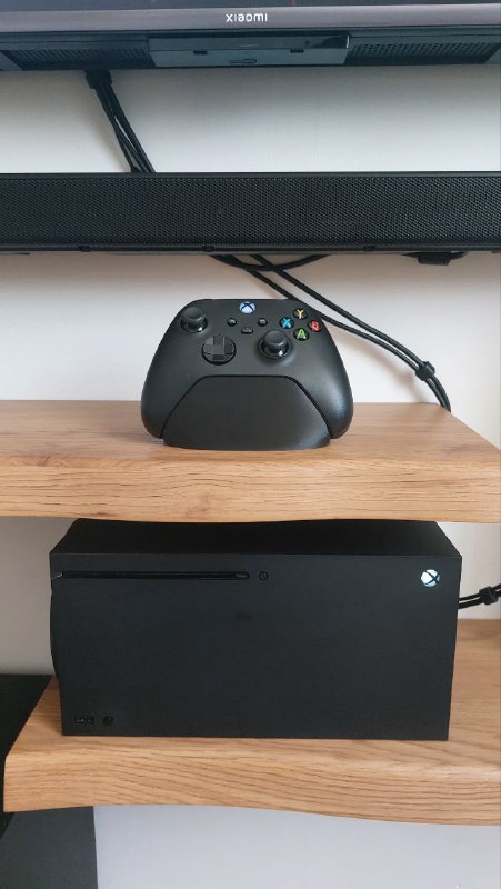 Продам xbox series x. В хорошем состоянии — фото 1