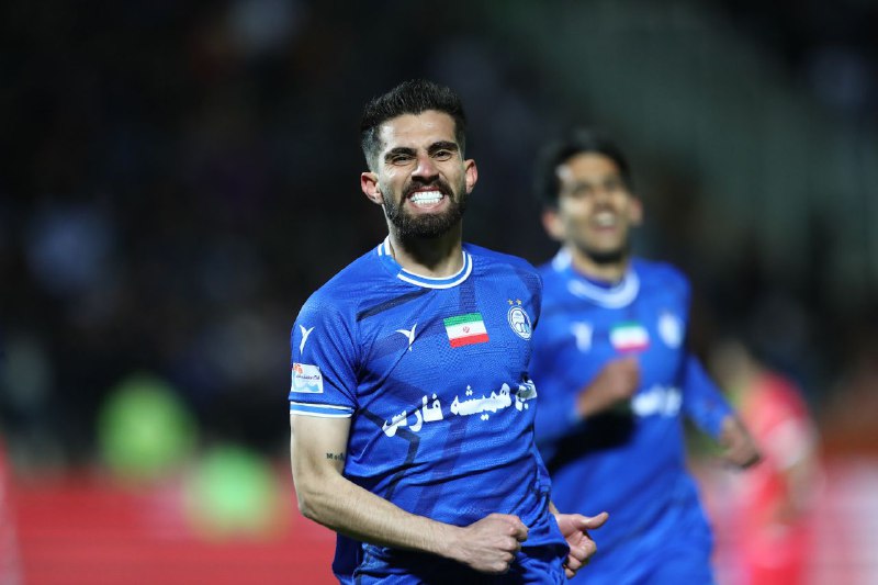 Esteghlal Twitter: در جریان انقلاب کوشکینیو، اولین گلش تو لیگ با پیراهن استقلال به همین نساجی زده شد.بیا و امشب هم تو دلمون انقلابی کن🙁#mam