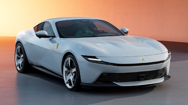 Ferrari представила гранд-турер Amalfi — преемник Roma