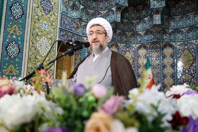 اخبار آذربایجان [ آناج ]: امام جمعه تبریز: دشمن با ایجاد اختلاف و افزایش گرانی به دنبال کاستن از تاب‌آوری مردم است ضرورت بررسی علت عدم رضایت مردم 