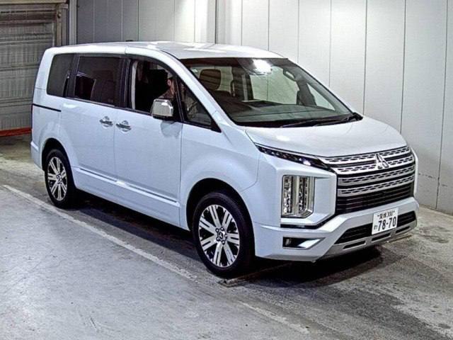 Mitsubishi Delica