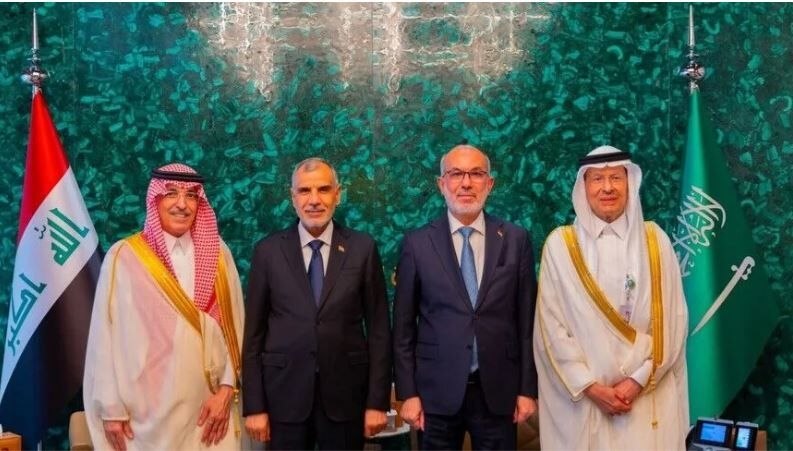 خبرگزاری ایرنا: 🔸عربستان و عراق برای امنیت انرژی و ثبات تأمین نفت رایزنی کردند🔹مقامات عربستان و عراق در ریاض درباره راهکارهای حمایت از ا