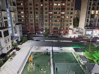 Oilaviy uy Yakkasaroy, ulangan, 8 tug'ruqxona, Maydoni: 101 m², Yevro.