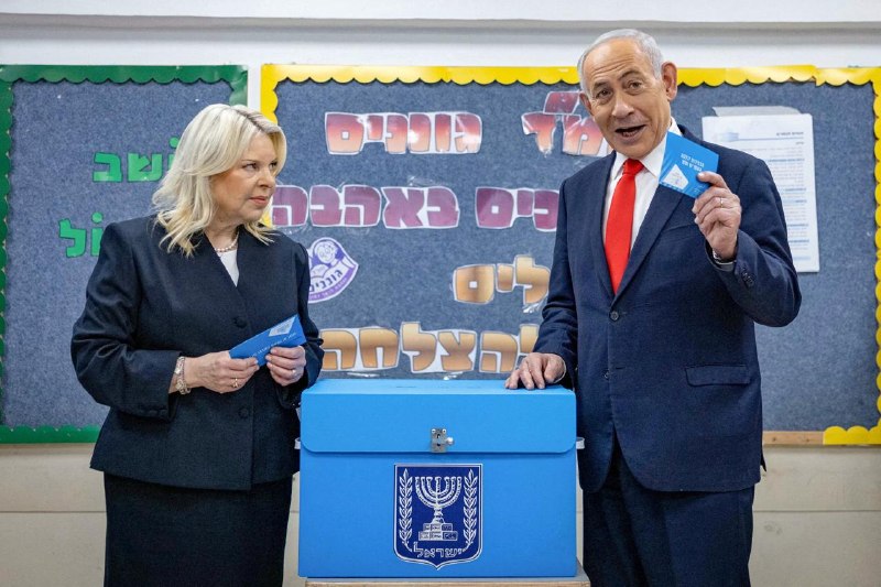 הקלפיות בישראל ייסגרו בעוד שעה ועדת הבחירות המרכזית בישראל דחתה בקשות להארכת שעות ההצבעה בבחירות לכנסת. האת…