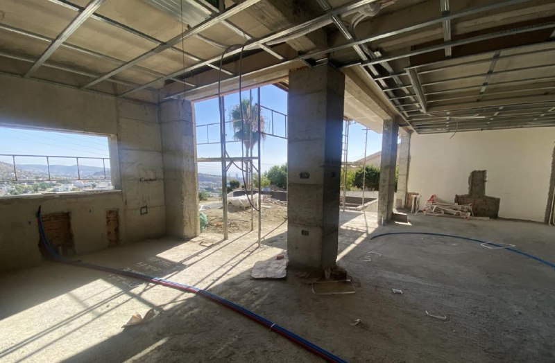 4-bed villa with heated pool and sea views in Ag. Athanasios photo 2
