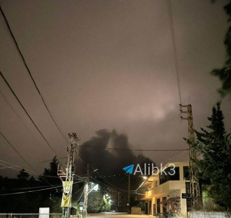 פשיטות ישראליות מכוונות בעיירה מפדון ובנבטיה אל-פאוקה, מדרום ללבנון.