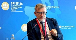 «Мы скорее вообще перестанем пользоваться электронной торговлей, чем перейдем на российские аналоги» — реакция большинства россиян при резком введении НДС в 22% на трансграничные онлайн покупки. По данным генерального директора ВЦИОМ Валерия Федорова и их 